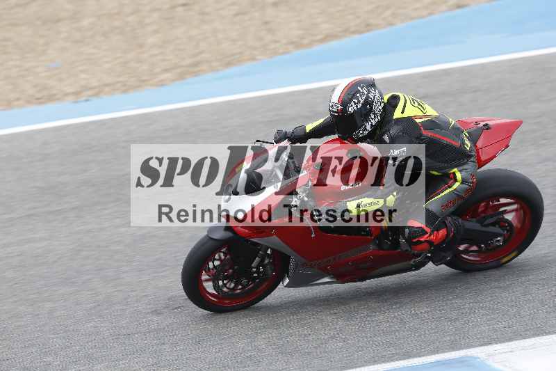 Archiv-2025/02 28.-31.01.2025 Moto Center Thun Jerez/gruen-green/60